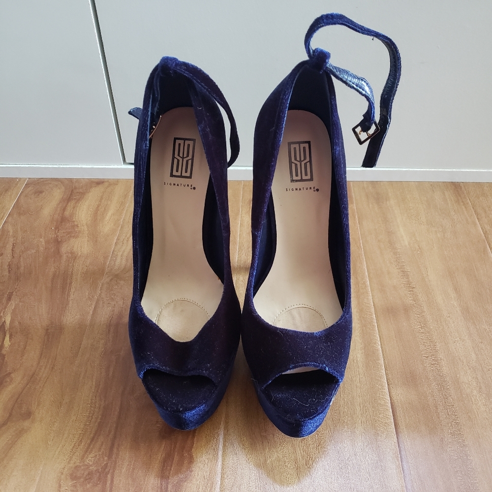 Shoe Dazzle Signature Blue Velvet Heels